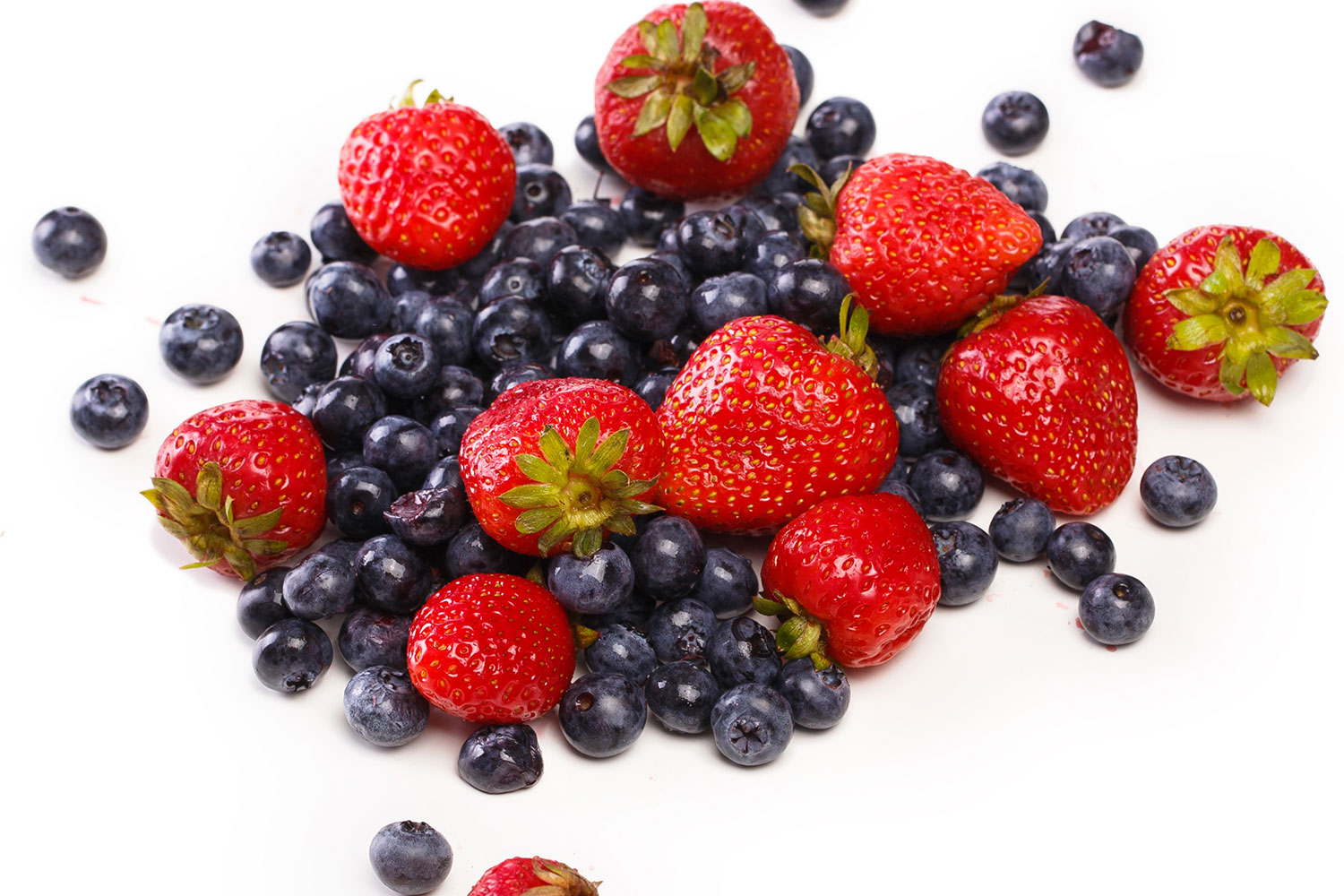 Estas son las frutas que debes comer si quieres tener las arterias y las venas limpias