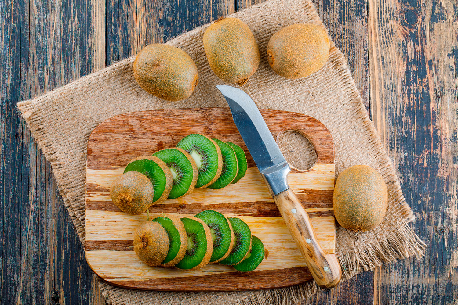 "El kiwi con piel aporta más fibra, folatos y vitamina E"