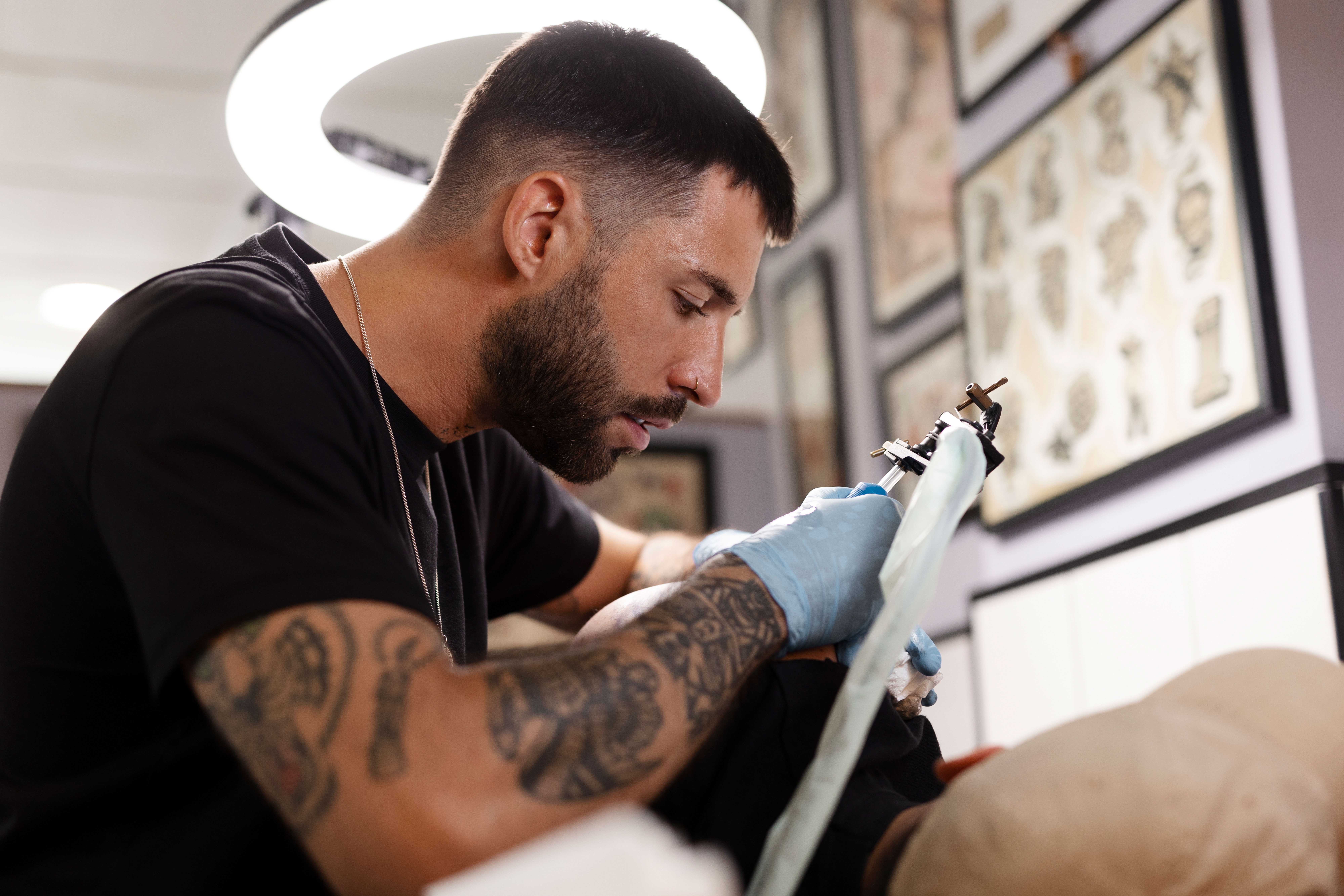 ¿Pueden los tatuajes aumentar el riesgo de cáncer? Esto dicen los investigadores